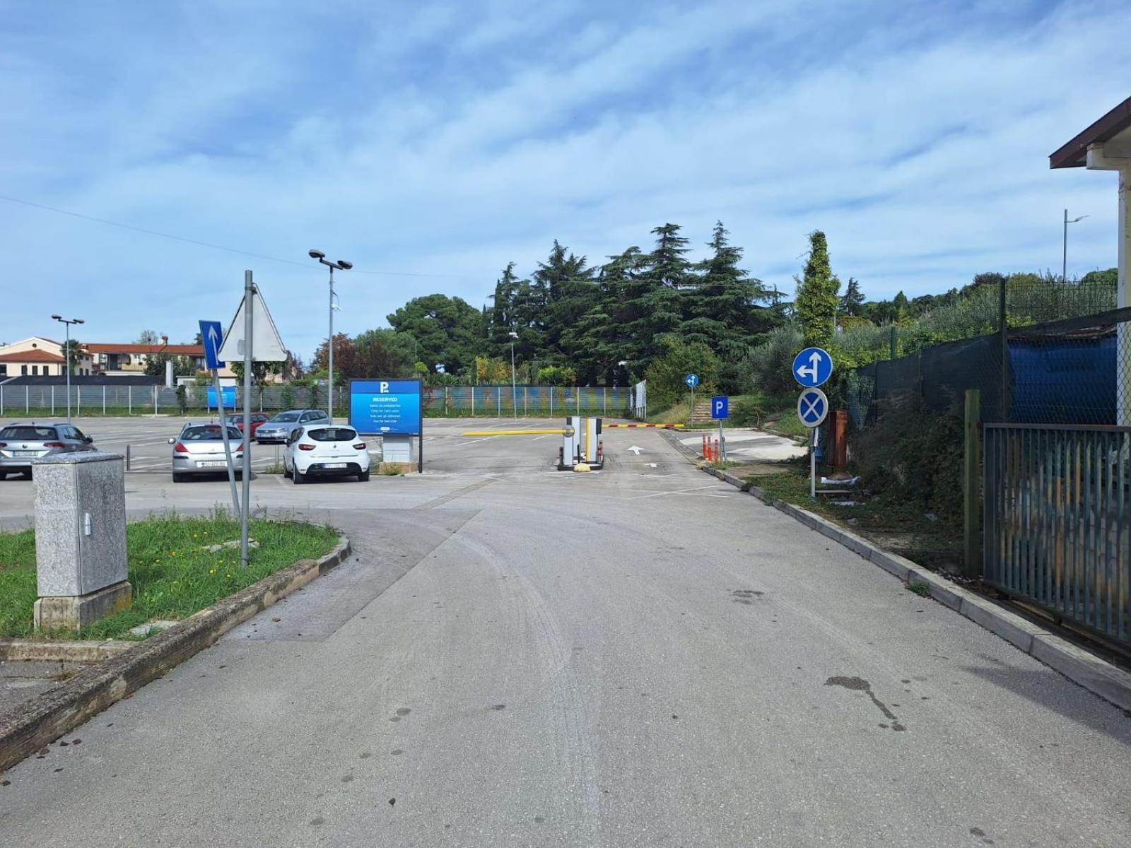 פורץ Apartments Simonetti מראה חיצוני תמונה